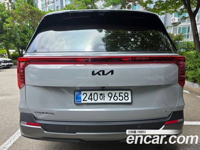 Kia Carnival Hev 9 Seater X Line — пробег 360 км — фото 5 из 5