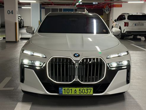BMW 7-Series 740i xDrive M Sport Limited — пробег 23 000 км — фото 2 из 5