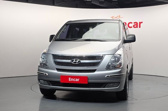 Hyundai Starex 12-Seater Wagon CVX Premium — пробег 237 055 км — фото 3 из 5