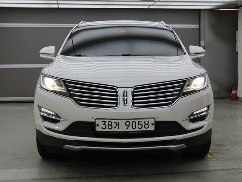 Lincoln MKC 2.0 AWD — пробег 99 690 км — фото 2 из 5