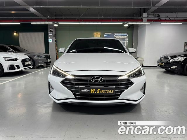 Hyundai AVANTE 1.6 Smart — пробег 109 680 км — фото 2 из 5