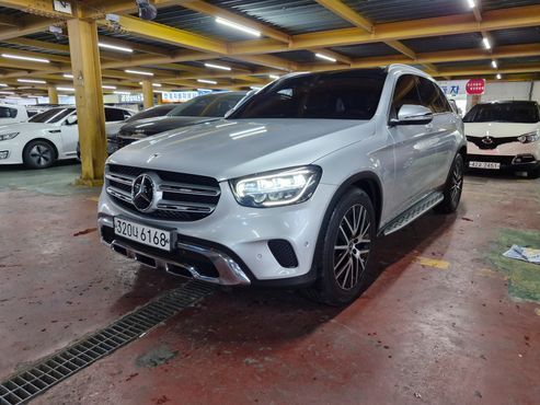 Mercedes-Benz GLC-Class GLC300 4MATIC — пробег 41 621 км — фото 1 из 5