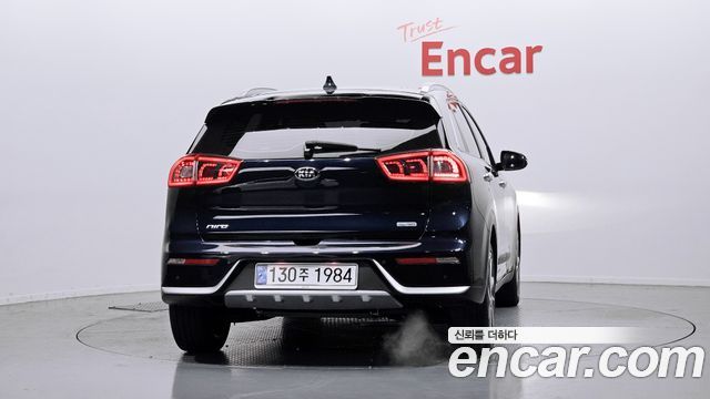 Kia Niro из Кореи Encar