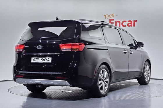 Kia Carnival 9-seater Prestige — пробег 145 151 км — фото 2 из 5