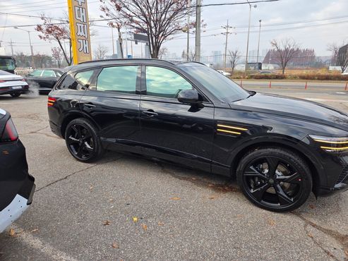 Genesis GV80 2.5T Gasoline AWD Black — пробег 7 301 км — фото 3 из 5