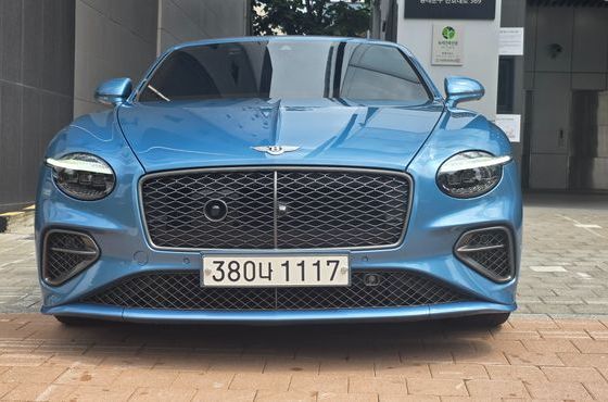 Bentley Continental 4.0 GTC Speed — пробег 5 000 км — фото 2 из 5