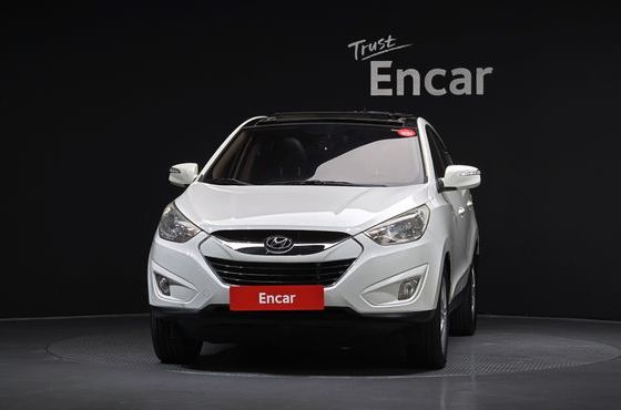 Hyundai Tucson Diesel 2WD LX20 Luxury — пробег 104 326 км — фото 3 из 5