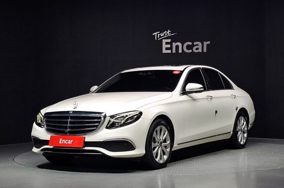 Mercedes-Benz E-Class E300 4MATIC Exclusive — пробег 115 227 км — фото 1 из 5