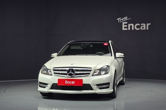 Mercedes-Benz C-Class C200 CGI AVANTGARDE — пробег 104 939 км — фото 3 из 5