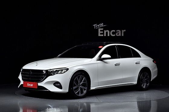 Mercedes-Benz E-Class E220d 4MATIC Exclusive — пробег 21 154 км — фото 1 из 5