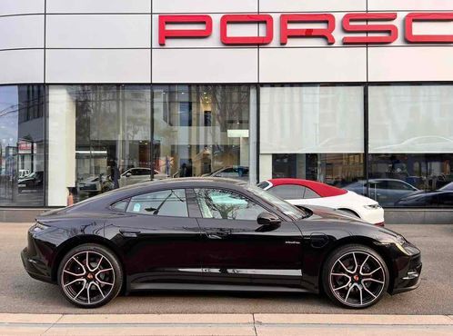 Porsche Taycan Base — пробег 22 537 км — фото 3 из 5