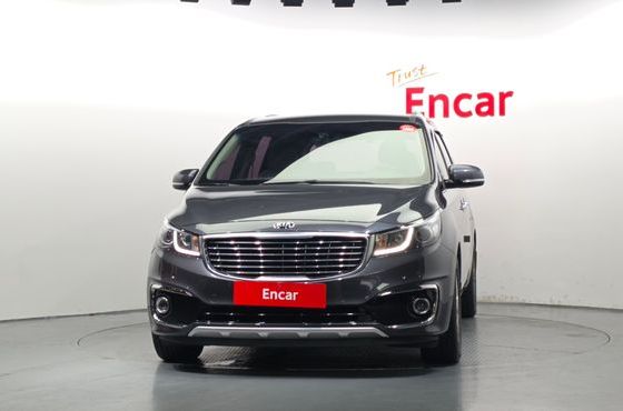 Kia Carnival Gasoline 9-seater Noblesse — пробег 88 303 км — фото 3 из 5