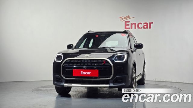 Mini Countryman ALL4 Favoured — пробег 16 км — фото 3 из 5