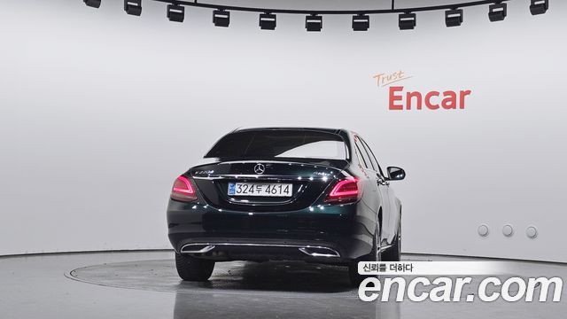 Mercedes-Benz C-Class из Кореи Encar