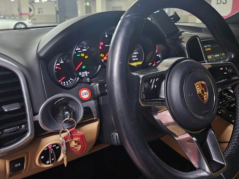 Porsche Cayenne 3.0 Diesel 958 — пробег 131 000 км — фото 5 из 5