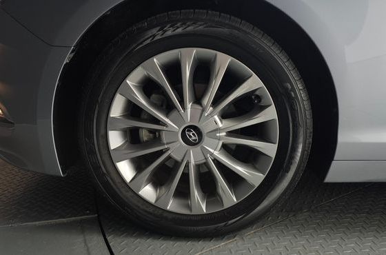 Hyundai Sonata 2.0 Smart — пробег 31 354 км — фото 5 из 5