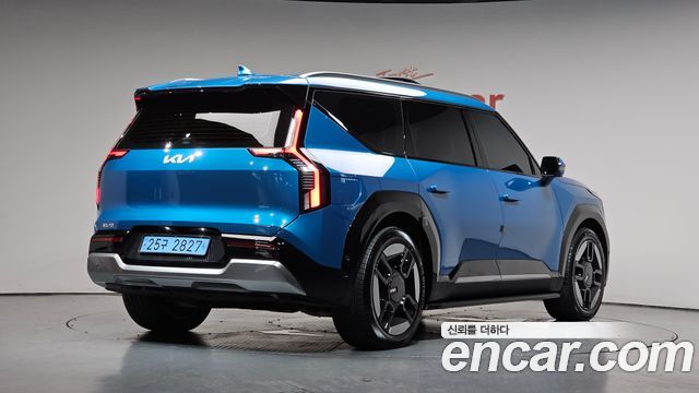 Kia EV9 из Кореи Encar