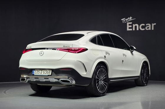 Mercedes-Benz GLC-Class GLC300 4MATIC Coupe — пробег 49 922 км — фото 2 из 5