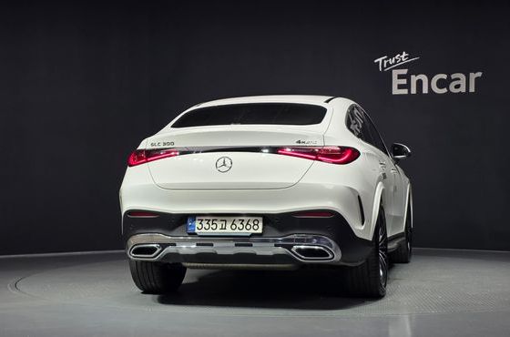Mercedes-Benz GLC-Class GLC300 4MATIC Coupe — пробег 49 922 км — фото 4 из 5