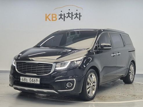 Kia Carnival 9-seater Prestige — пробег 144 340 км — фото 1 из 5
