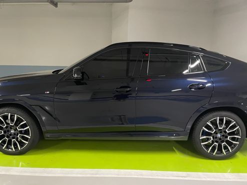 BMW X6 xDrive40i M Sport — пробег 6 100 км — фото 5 из 5