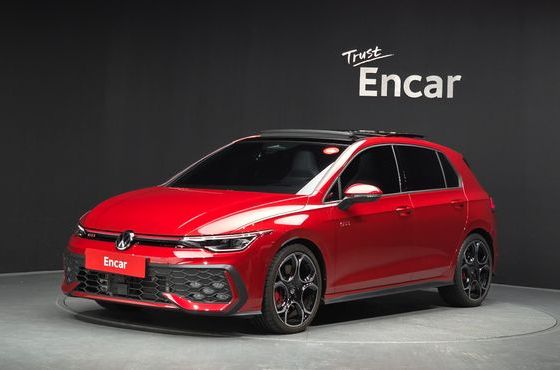 Volkswagen Golf 2.0 GTI — пробег 4 555 км — фото 1 из 5