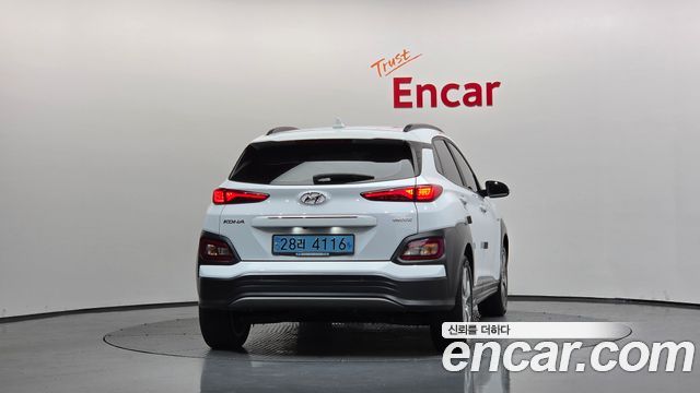 Hyundai Kona из Кореи Encar