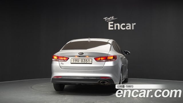 Kia K5 из Кореи Encar