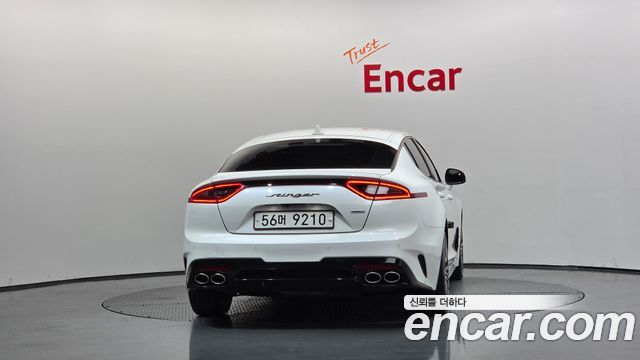 Kia Stinger из Кореи Encar