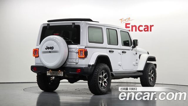 Jeep Wrangler 2.0 Overland Power Top 4Door — пробег 157 624 км — фото 2 из 5
