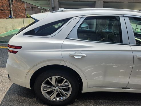 Genesis GV70 2.5T Gasoline AWD — пробег 415 км — фото 2 из 5