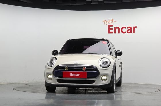 Mini Cooper 5Door Mid 3rd — пробег 58 301 км — фото 3 из 5