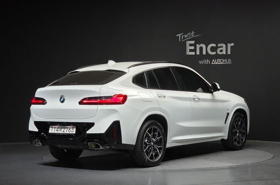 BMW X4 xDrive20i M Sport — пробег 26 439 км — фото 2 из 5