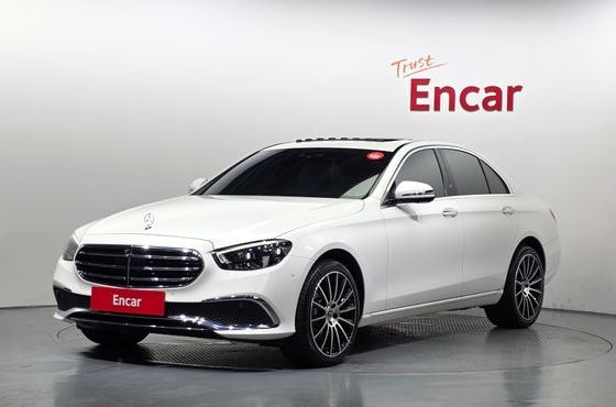 Mercedes-Benz E-Class E220d 4MATIC Exclusive — пробег 53 518 км — фото 1 из 5