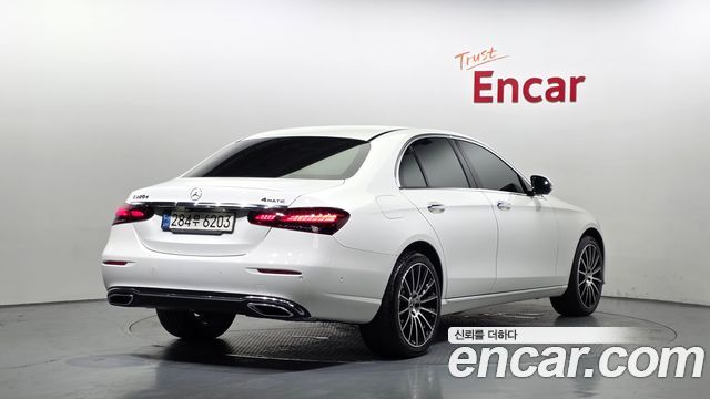 Mercedes-Benz E-Class из Кореи Encar