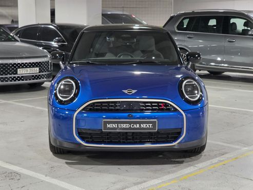 Mini Cooper Favoured — пробег 4 071 км — фото 3 из 5