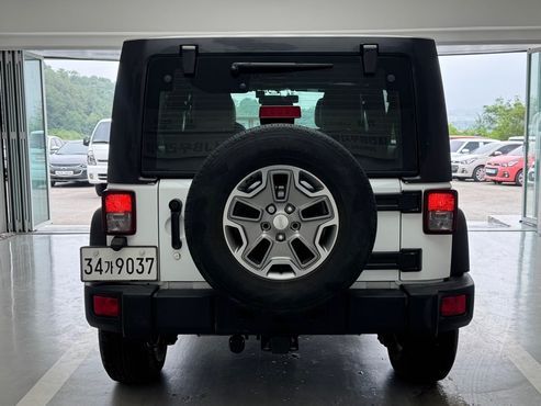 Jeep Wrangler 3.6 Rubicon 4Door — пробег 112 348 км — фото 4 из 5