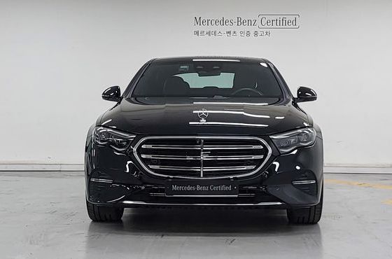 Mercedes-Benz E-Class E350e 4MATIC — пробег 9 721 км — фото 3 из 5