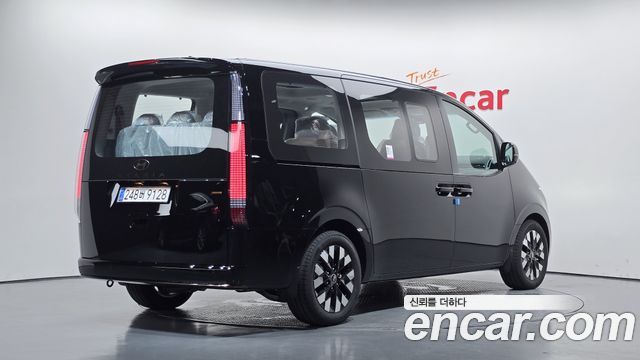 Hyundai Staria из Кореи Encar