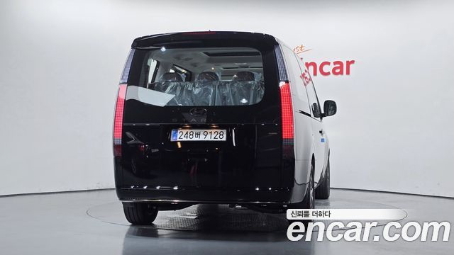 Hyundai Staria из Кореи Encar