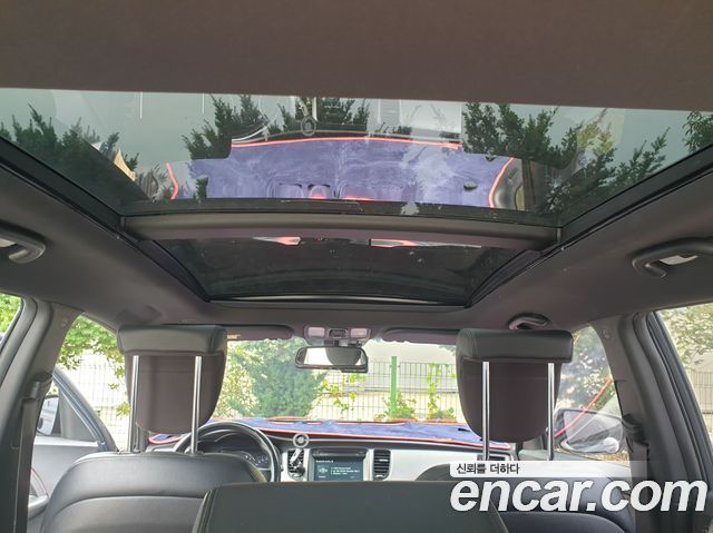 Kia Carens из Кореи Encar