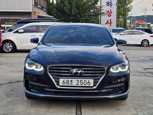Hyundai Grandeur 2.4 Premium — пробег 56 000 км — фото 3 из 5