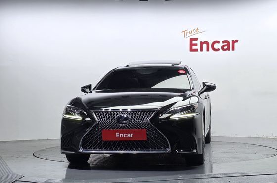Lexus LS 3.5 Platinum AWD — пробег 99 510 км — фото 3 из 5