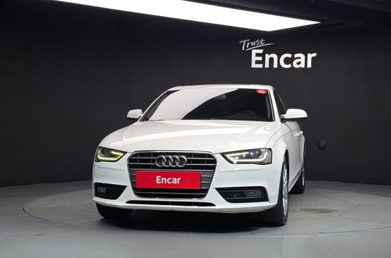 Audi A4 30 TDI Dynamic B8 — пробег 169 844 км — фото 3 из 5