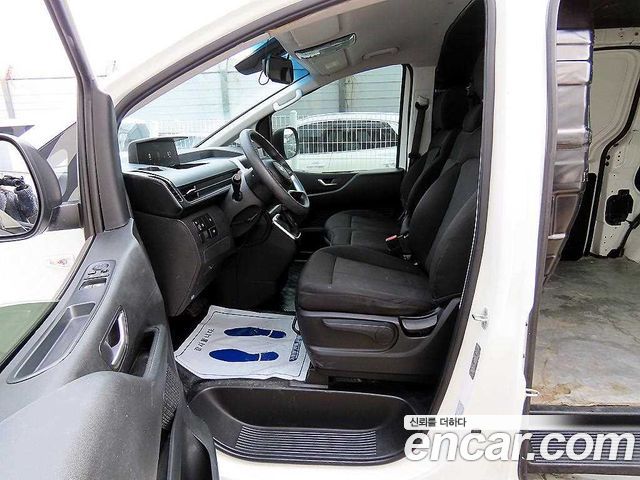 Hyundai Staria из Кореи Encar