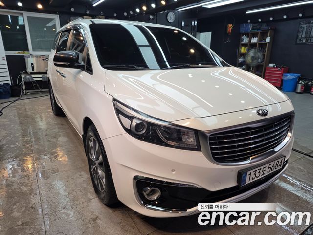 Kia Carnival из Кореи Encar
