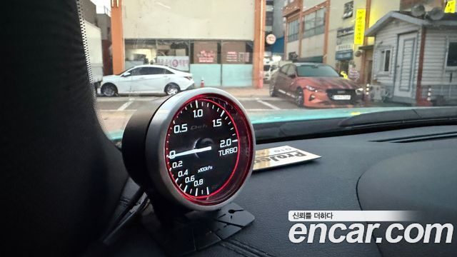 Hyundai Genesis из Кореи Encar