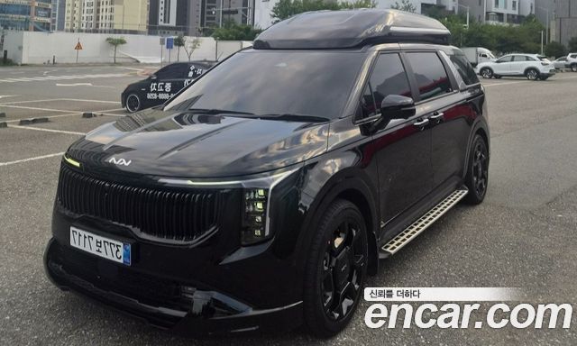Kia Carnival Gasoline 9-Seater Prestige — пробег 4 500 км — фото 1 из 5