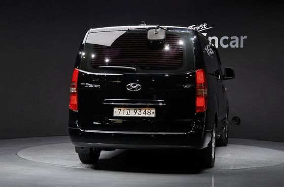 Hyundai Starex Wagon 12-Seater Smart — пробег 92 581 км — фото 4 из 5