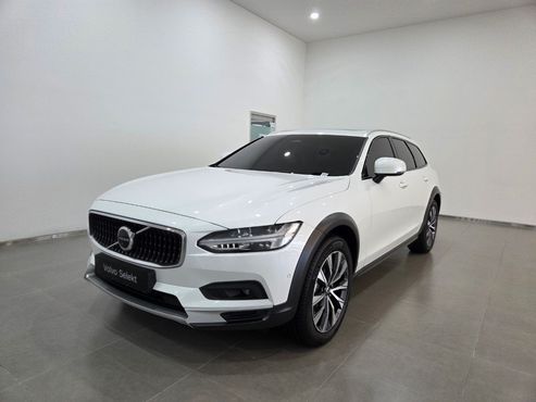 Volvo V90 B5 Ultra AWD — пробег 7 395 км — фото 1 из 5